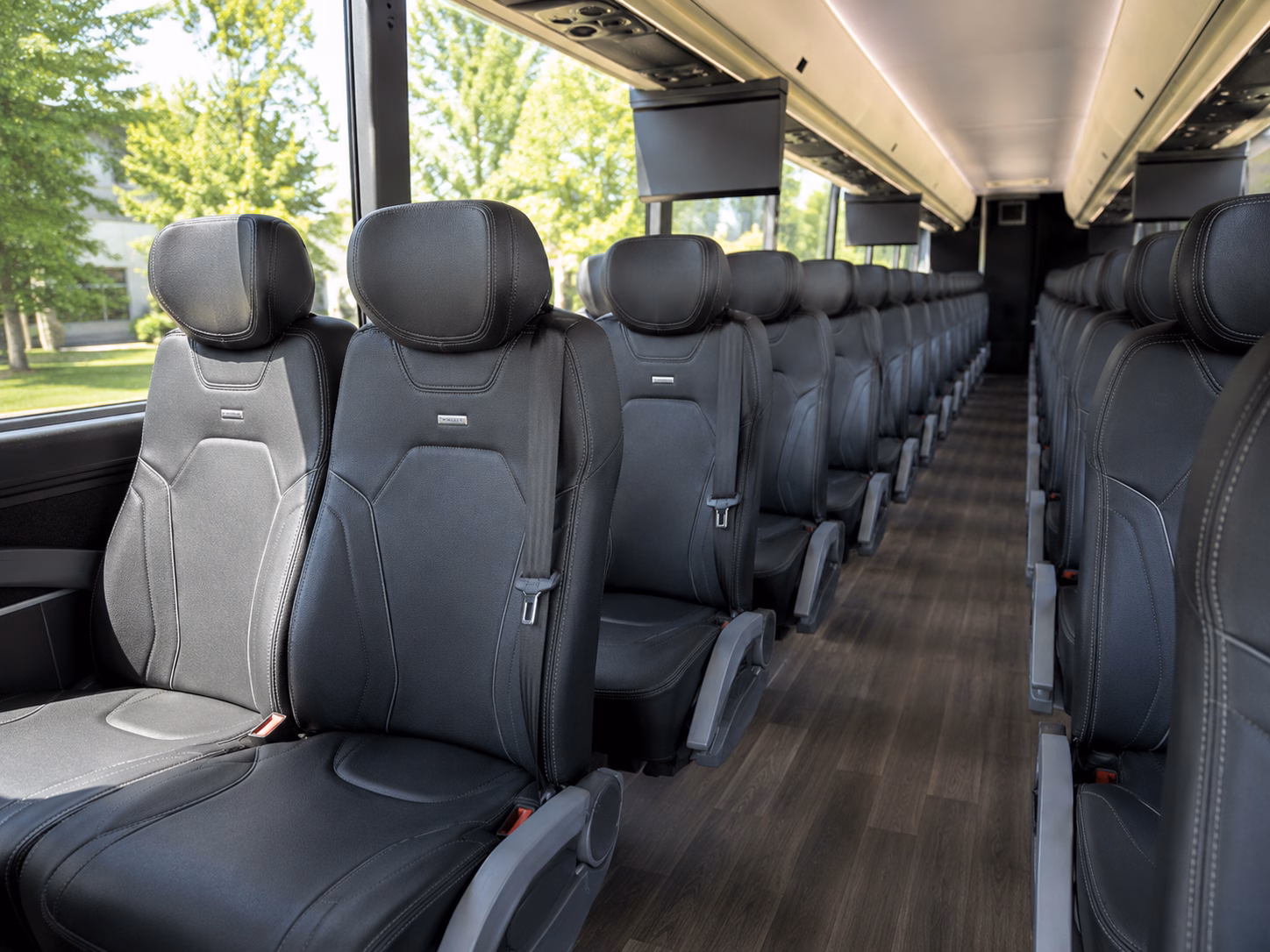 how the type of bus you choose changes the price in bartlett tennessee