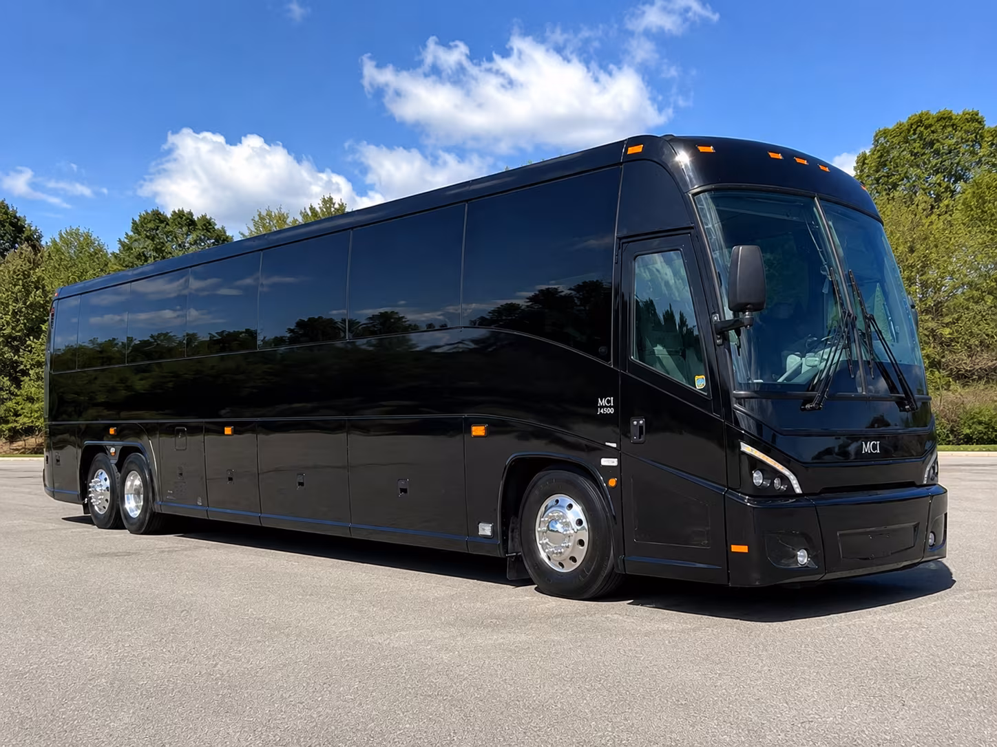 it s easy to book long distance charters to nashville knoxville and beyond